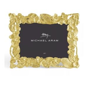 Michael Aram hydrangea frame in gold 5x7
